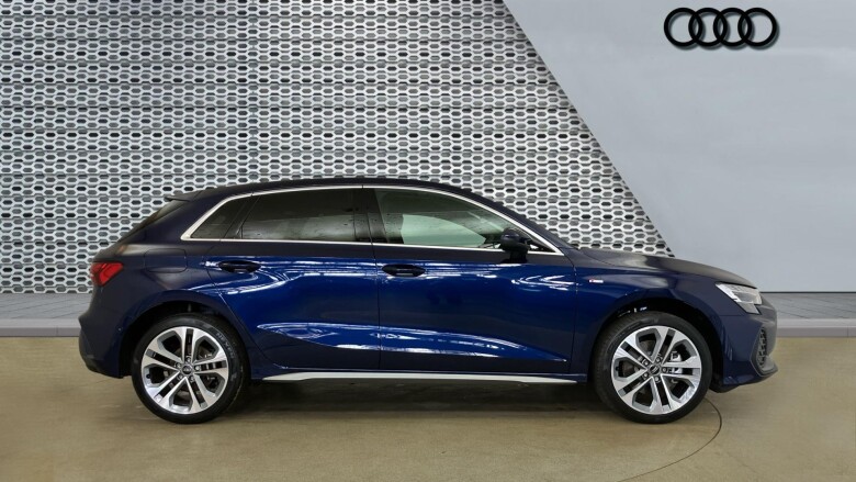 Audi A3 1.5 TFSI e 204 S Line 5dr S Tronic Hatchback